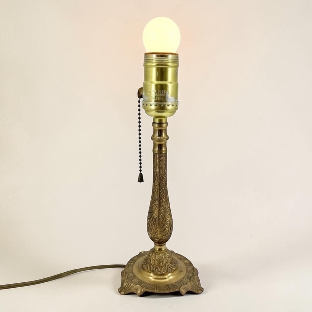 Vintage Ornate Brass Accent Lamp Filigree Pull Chain 10 inch